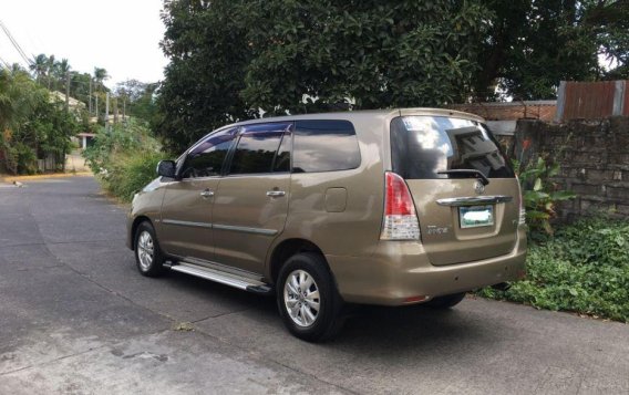 2010 Toyota Innova G for sale-4