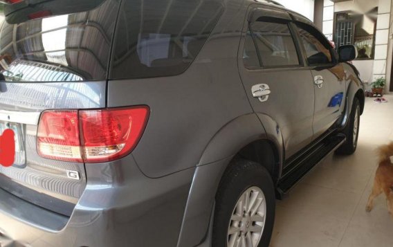 Toyota Fortuner G 2007 for Sale-4