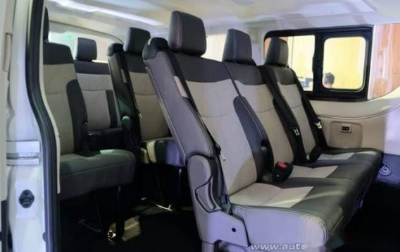 Toyota Hiace 2018 new for sale-4
