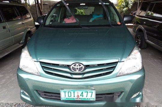 Toyota Innova 2011 MT for sale 