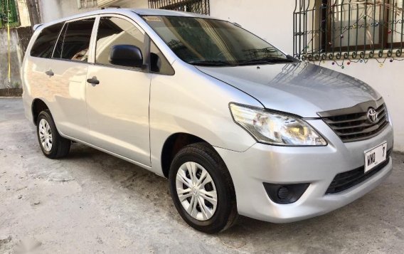 2013 Toyota INNOVA J for sale