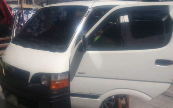 2002 Toyota Hiace for sale -3