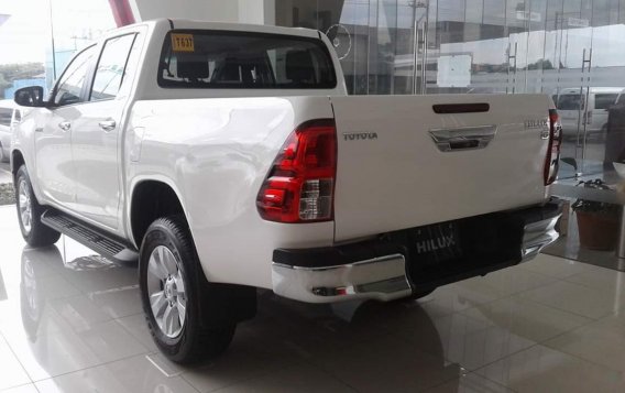Toyota Hilux 2018 new for sale-2
