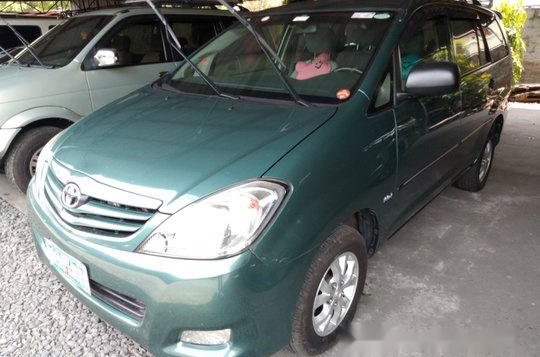 Toyota Innova 2011 MT for sale -1