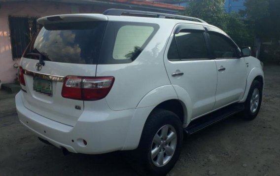 Toyota Fortuner 2011 for sale-1