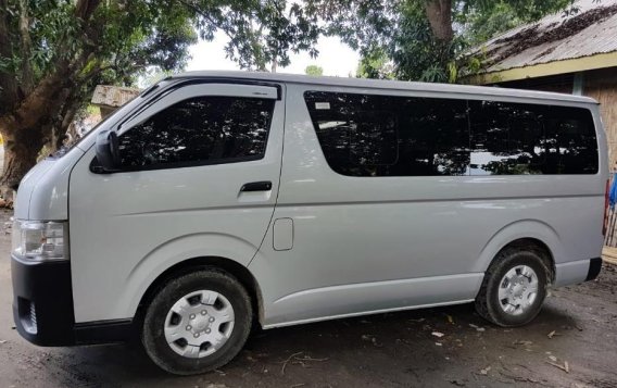 2017 Toyota Hiace for sale-4