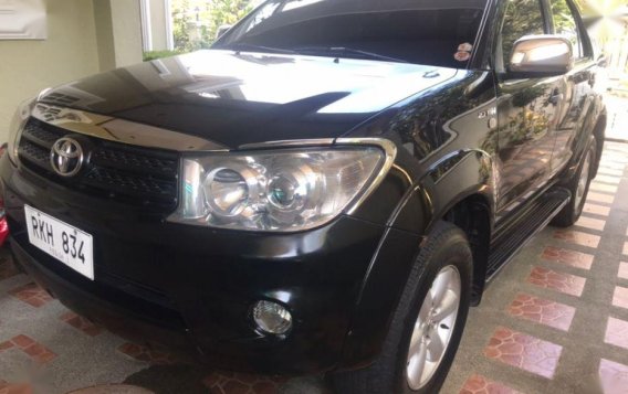 Toyota Fortuner G 2010 for sale-1