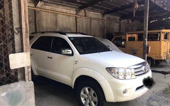 2010 Toyota Fortuner 2.5G for sale -6