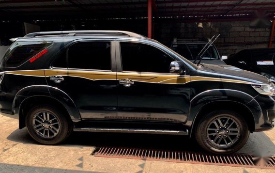 2015 Toyota Fortuner for sale-3