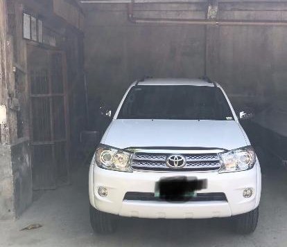2010 Toyota Fortuner 2.5G for sale -8