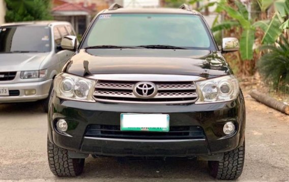 2011 Toyota Fortuner for sale-1