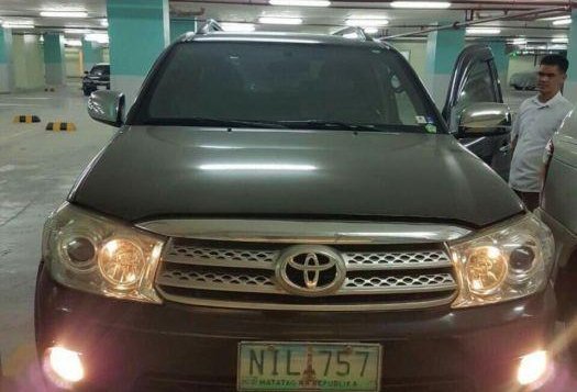 Toyota Fortuner 2010 for sale-7