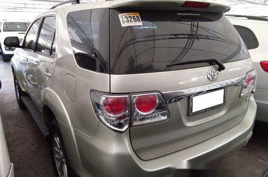 Toyota Fortuner 2013 AT for sale -3