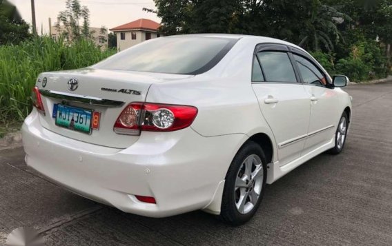 Toyota Altis 2013 for sale-3