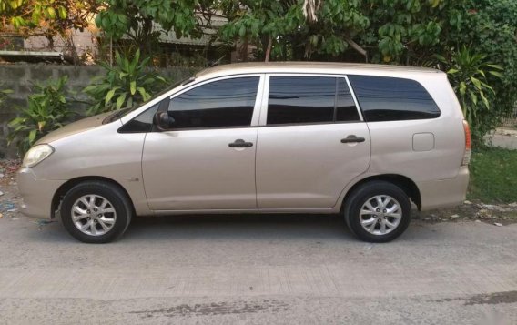 2012 Toyota Innova E automatic for sale 