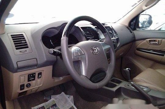 Toyota Fortuner 2013 AT for sale -4