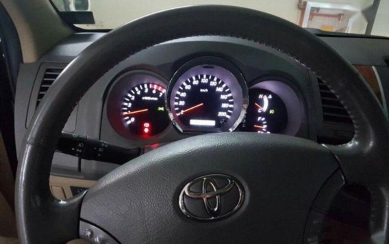 Toyota Fortuner 2010 for sale-3