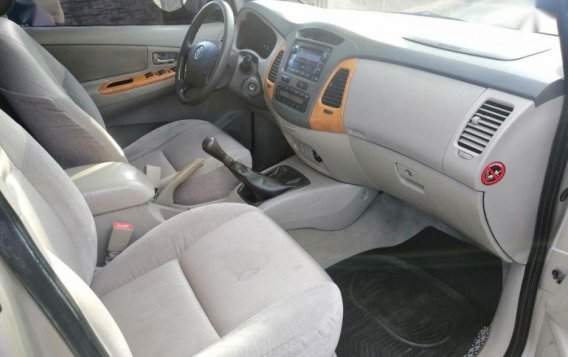 Toyota Innova G 2009 for sale-10