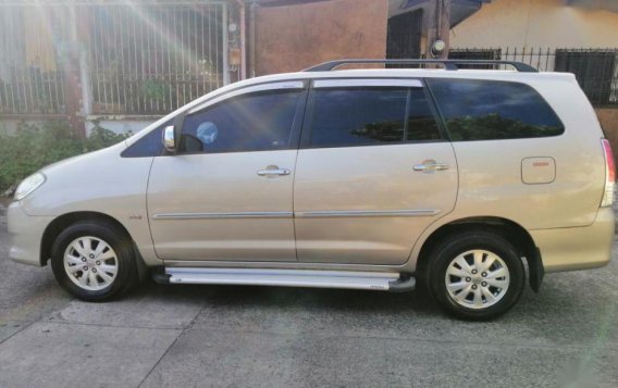 Toyota Innova G 2009 for sale-6