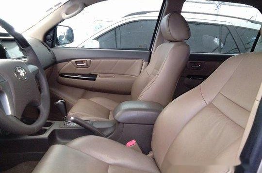 Toyota Fortuner 2013 AT for sale -5