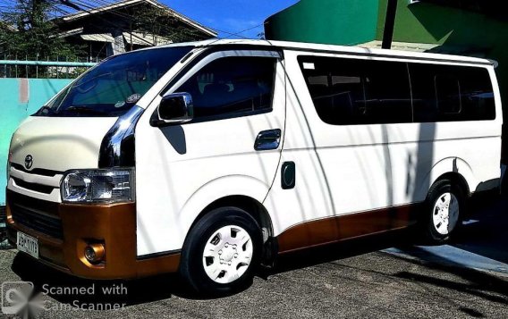 Toyota Hiace 2015 for sale-4