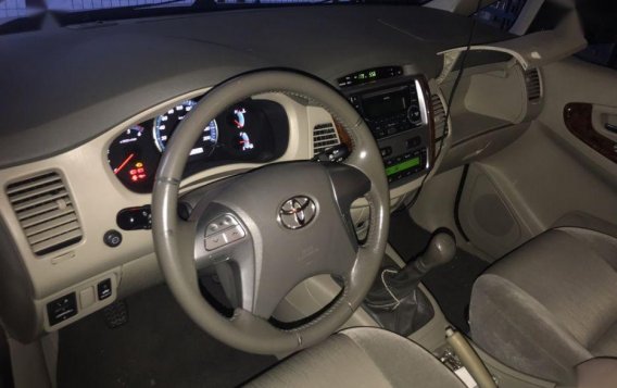 Toyota Innova 2012 for sale -8