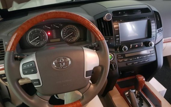 2013 Toyota Land Cruiser for sale -5