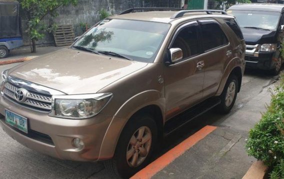 2011 Toyota Fortuner G for sale-3