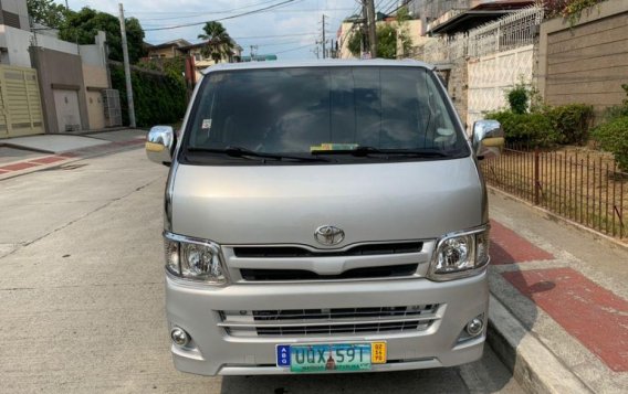 2013 Toyota Hiace MT for sale 