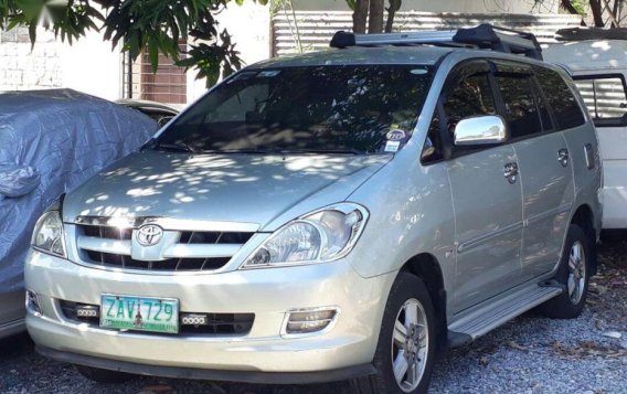 Toyota Innova 2005 G for sale -1