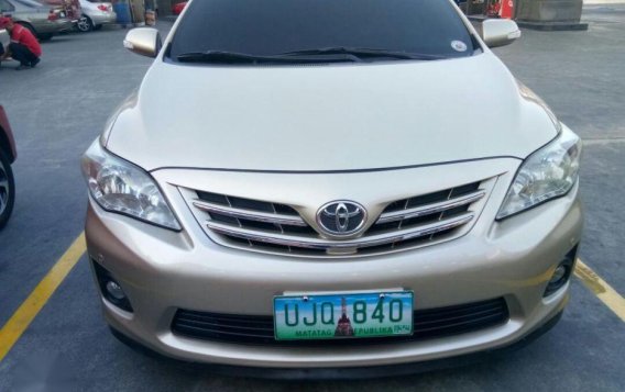 2013 Toyota Corolla Altis for sale