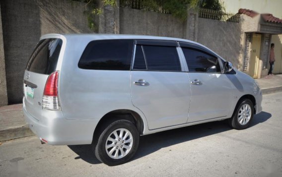 2013 Toyota Innova DIESEL for sale-3