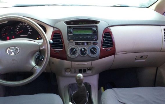 Toyota Innova G 2006 for sale-4