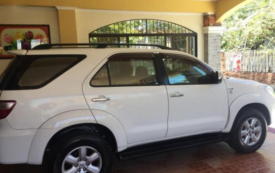 Toyota Fortuner 2009 for sale-8