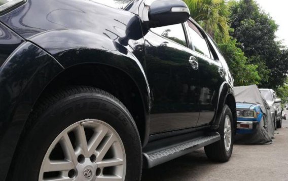 2014 Toyota Fortuner V AT for sale -3