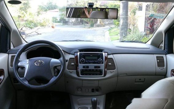 Toyota Innova 2012 for sale -7