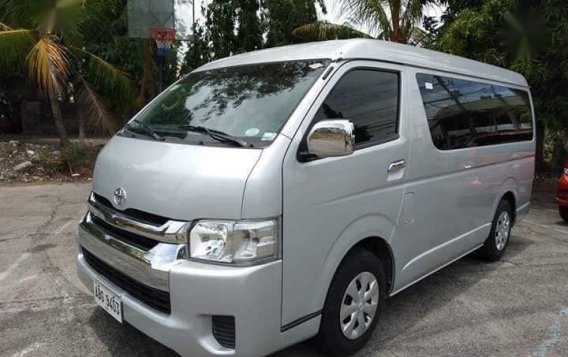 2015 Toyota Hiace Grandia GL for sale -2