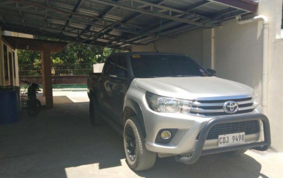 Toyota Hilux 2016 4x2 for sale 