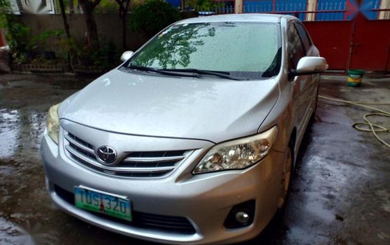 Toyota Altis V 2012 for sale 