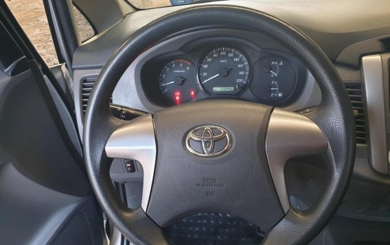 Toyota Innova 2016 P760,000 for sale-1