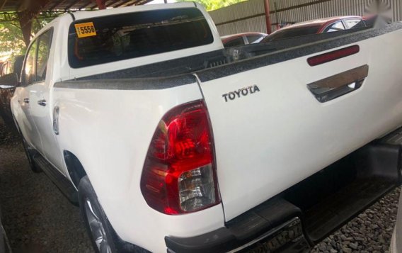 2016 Toyota Hilux G for sale -3