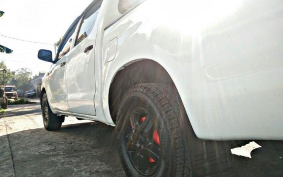 Toyota Hilux 2012 J for sale -3
