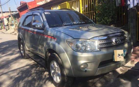 Toyota Fortuner 2011 G for sale 