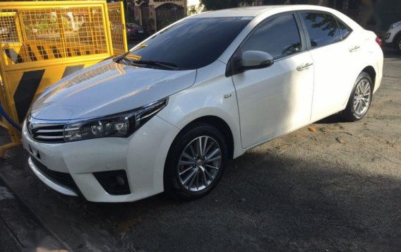 Well kept Toyota Corolla Altis for sale