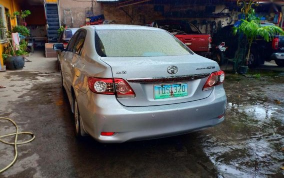 Toyota Altis V 2012 for sale -1