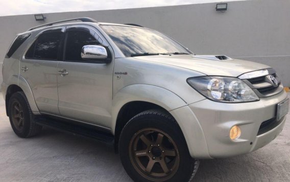 Toyota Fortuner 2005 for sale-9