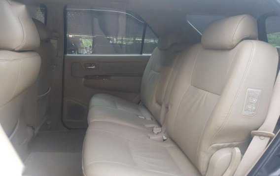 2011 Toyota Fortuner for sale-7