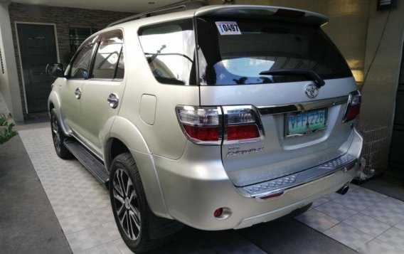 2011 Toyota Fortuner for sale-2