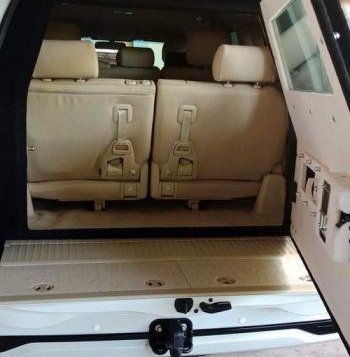 New Toyota Land Cruiser LC200 for sale-4