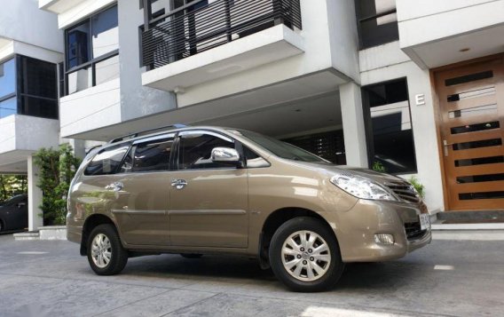 2011 Toyota Innova for sale